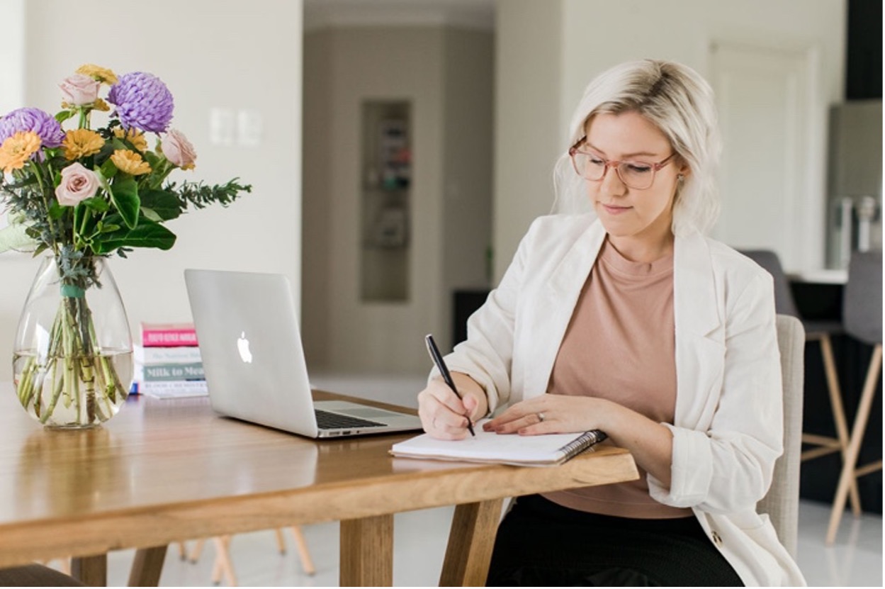 Mel Langfiel Naturopath Brisbane - Online